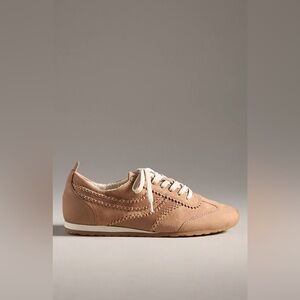 ▪️NIB Dolce Vita Delany Sneakers in Toffee